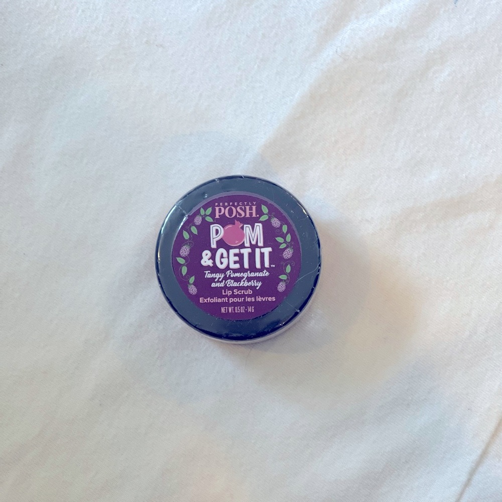 Pom & Get It Lip Scrub